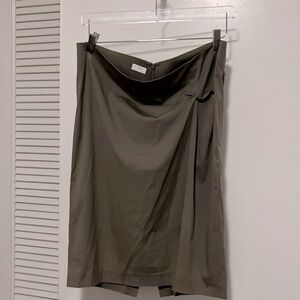 Brunello Cucinelli Taupe Pencil Skirt | Luxury Italian Designer | Size 10
